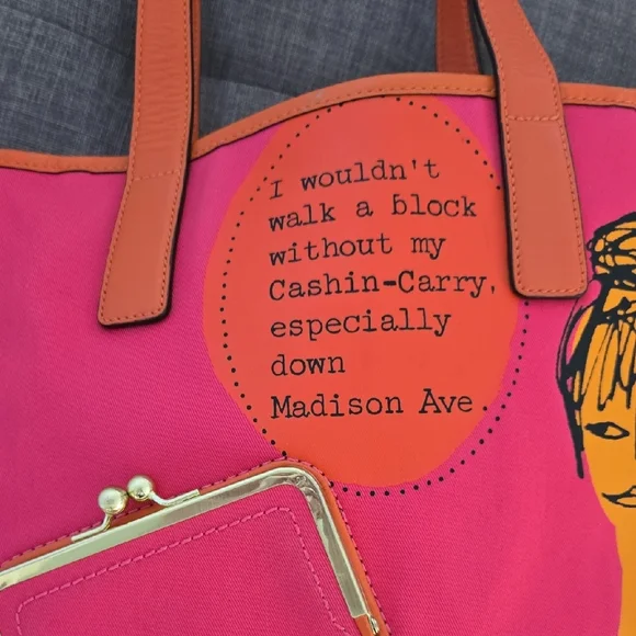 Vibrant Pink and Orange Tote Bag with Spacious Interior and Durable Material - Picture 6 of 14